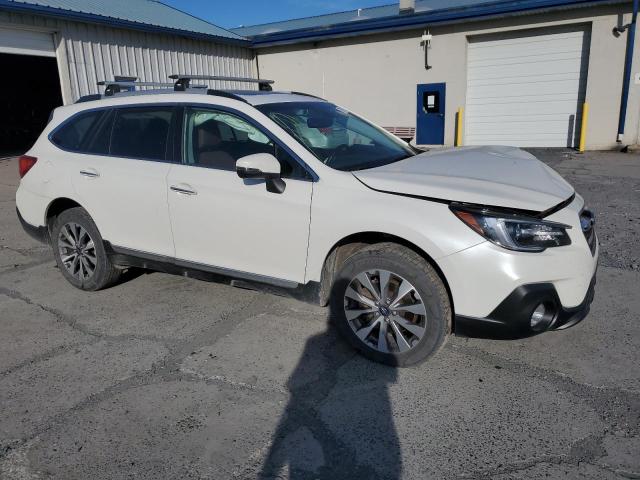 Photo 3 VIN: 4S4BSETC1J3316668 - SUBARU OUTBACK TO 