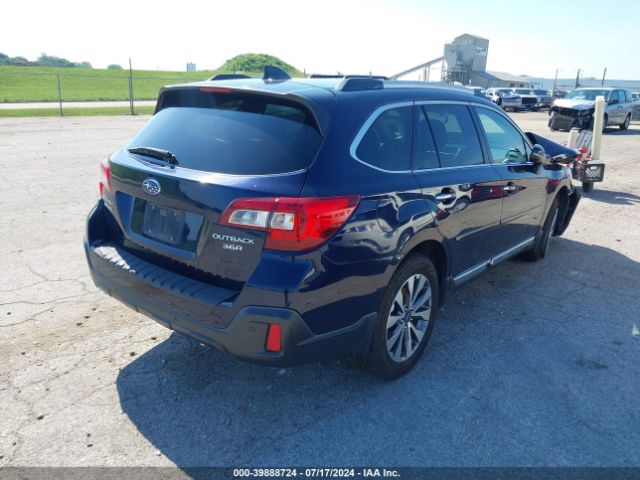 Photo 3 VIN: 4S4BSETC3J3385328 - SUBARU OUTBACK 