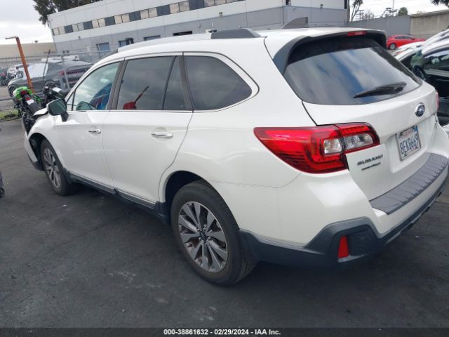 Photo 2 VIN: 4S4BSETC5J3345283 - SUBARU OUTBACK 