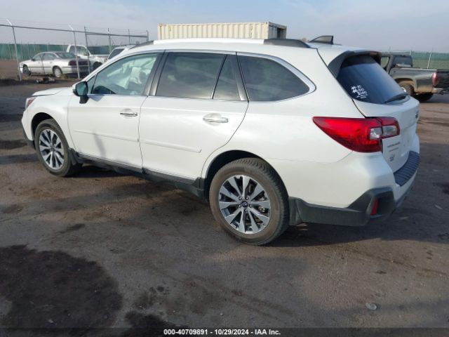 Photo 2 VIN: 4S4BSETC7J3264351 - SUBARU OUTBACK 