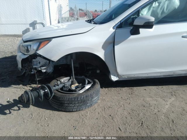 Photo 5 VIN: 4S4BSETC8H3422853 - SUBARU OUTBACK 