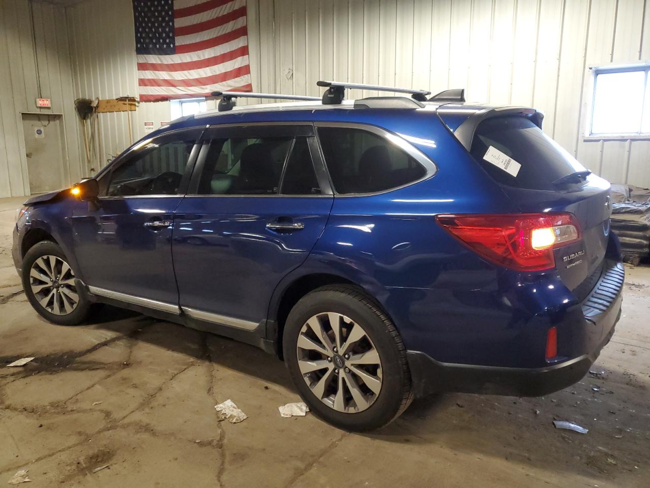 Photo 1 VIN: 4S4BSETC9H3220328 - SUBARU OUTBACK 