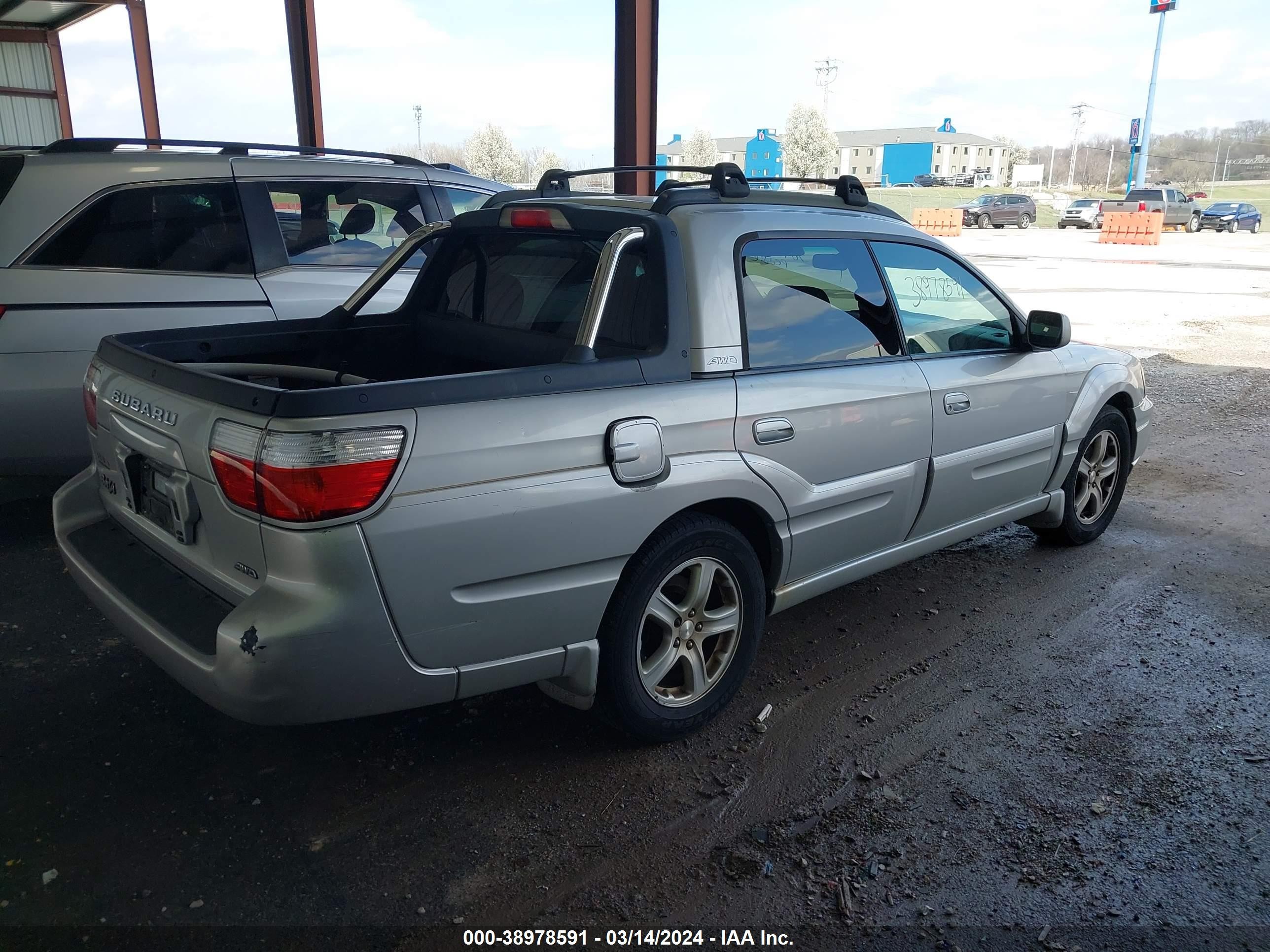 Photo 3 VIN: 4S4BT61C437107443 - SUBARU BAJA 