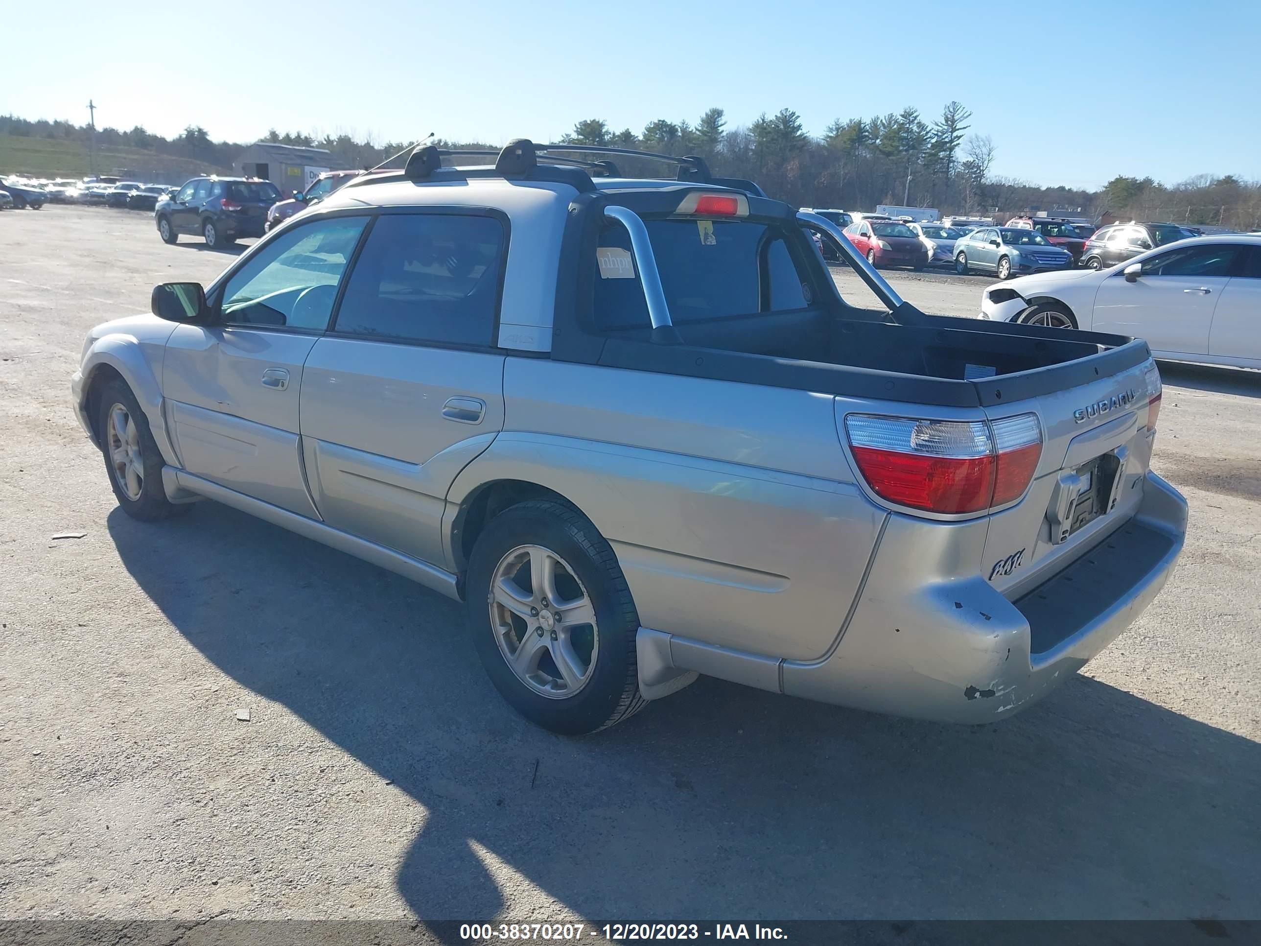 Photo 2 VIN: 4S4BT61C937106191 - SUBARU BAJA 