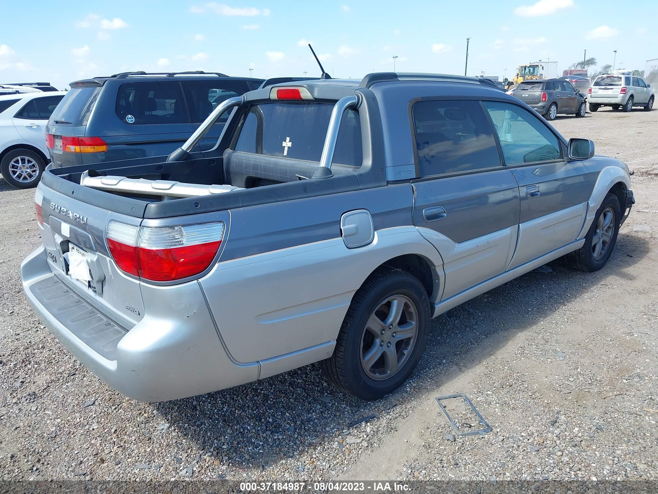 Photo 3 VIN: 4S4BT63CX55107040 - SUBARU BAJA 