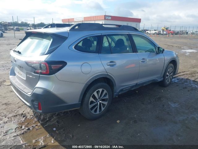 Photo 3 VIN: 4S4BTAAC0L3112780 - SUBARU OUTBACK 