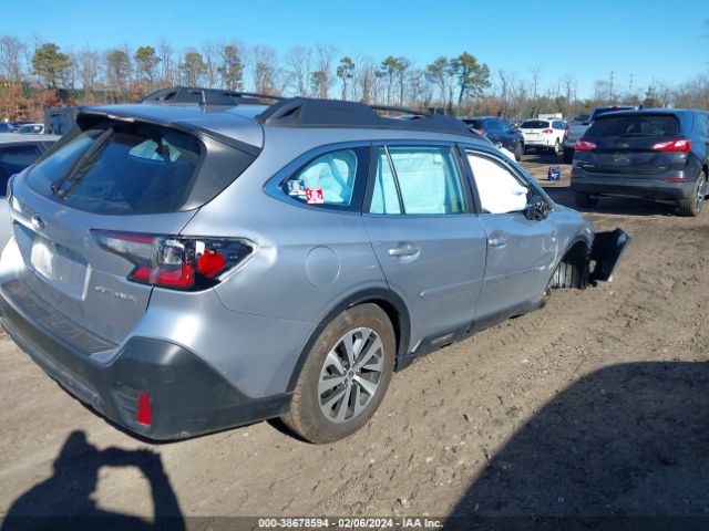 Photo 3 VIN: 4S4BTAAC9N3172818 - SUBARU OUTBACK 