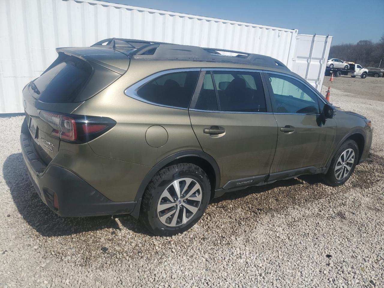 Photo 2 VIN: 4S4BTACC6L3182314 - SUBARU OUTBACK 