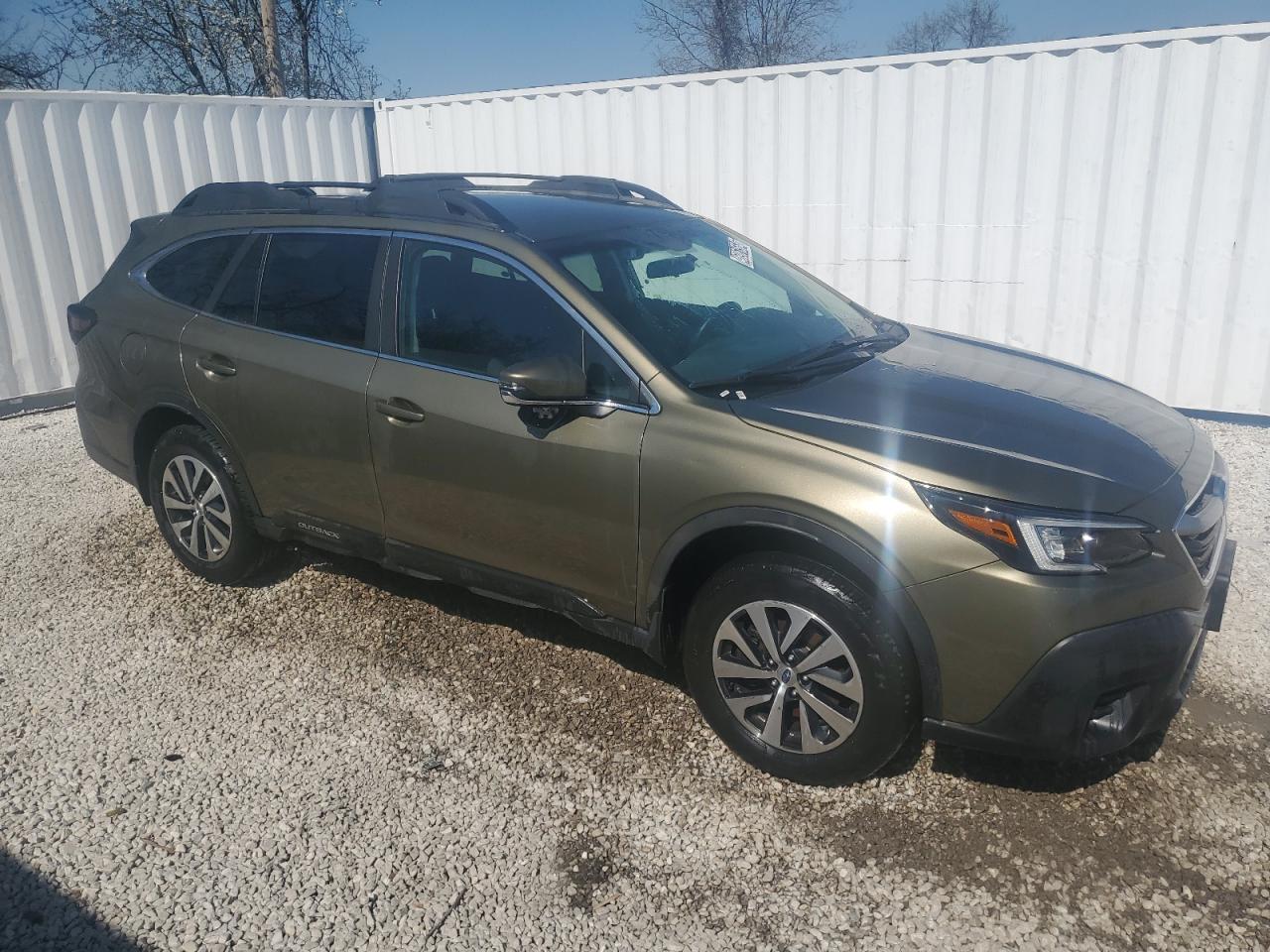 Photo 3 VIN: 4S4BTACC6L3182314 - SUBARU OUTBACK 