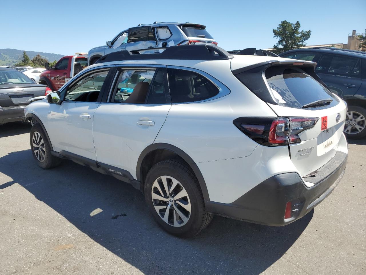 Photo 1 VIN: 4S4BTACC8L3188339 - SUBARU OUTBACK 