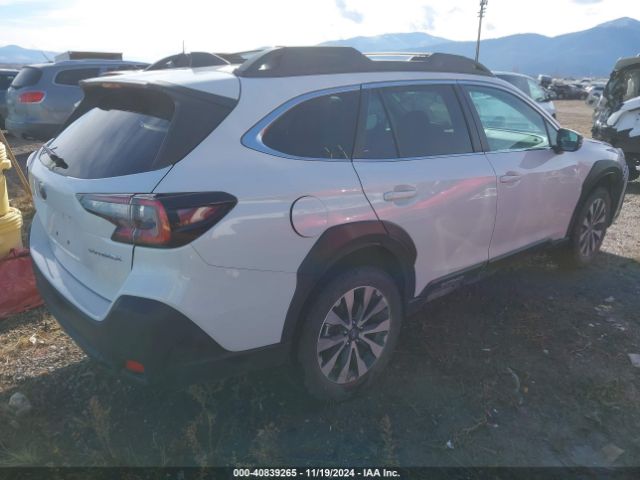 Photo 3 VIN: 4S4BTACC9R3108135 - SUBARU OUTBACK 