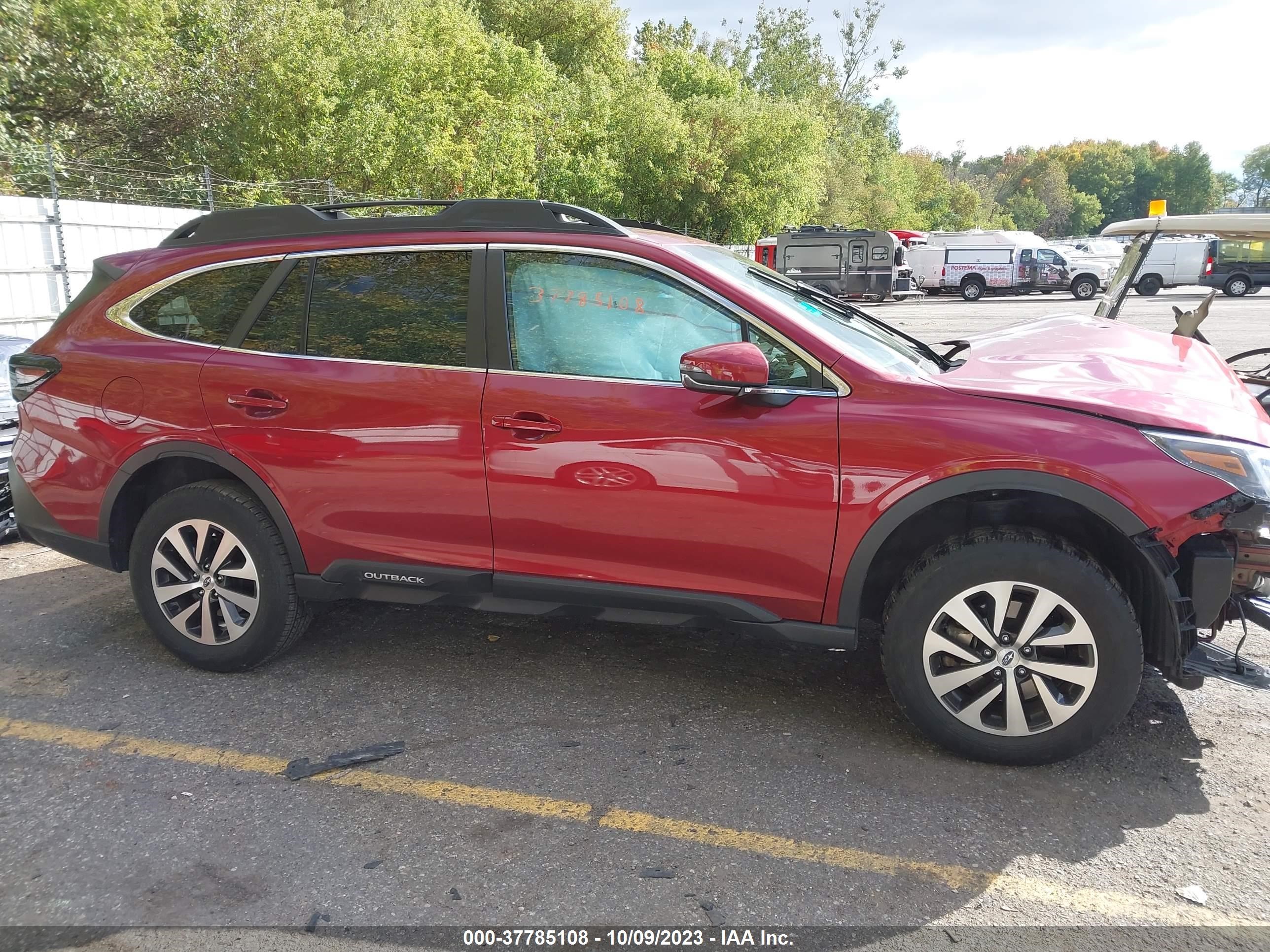 Photo 12 VIN: 4S4BTADC1M3150001 - SUBARU OUTBACK 