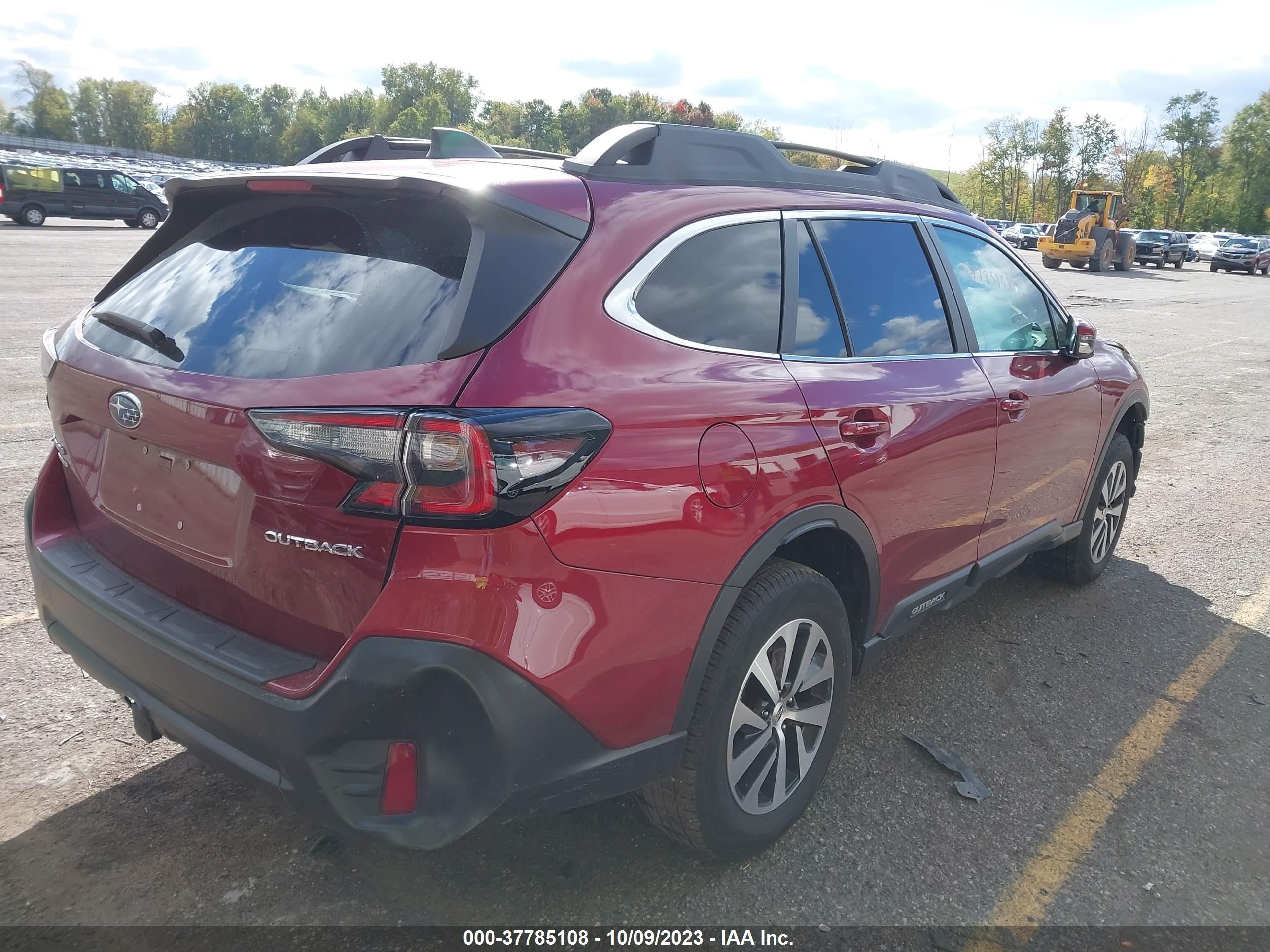 Photo 3 VIN: 4S4BTADC1M3150001 - SUBARU OUTBACK 