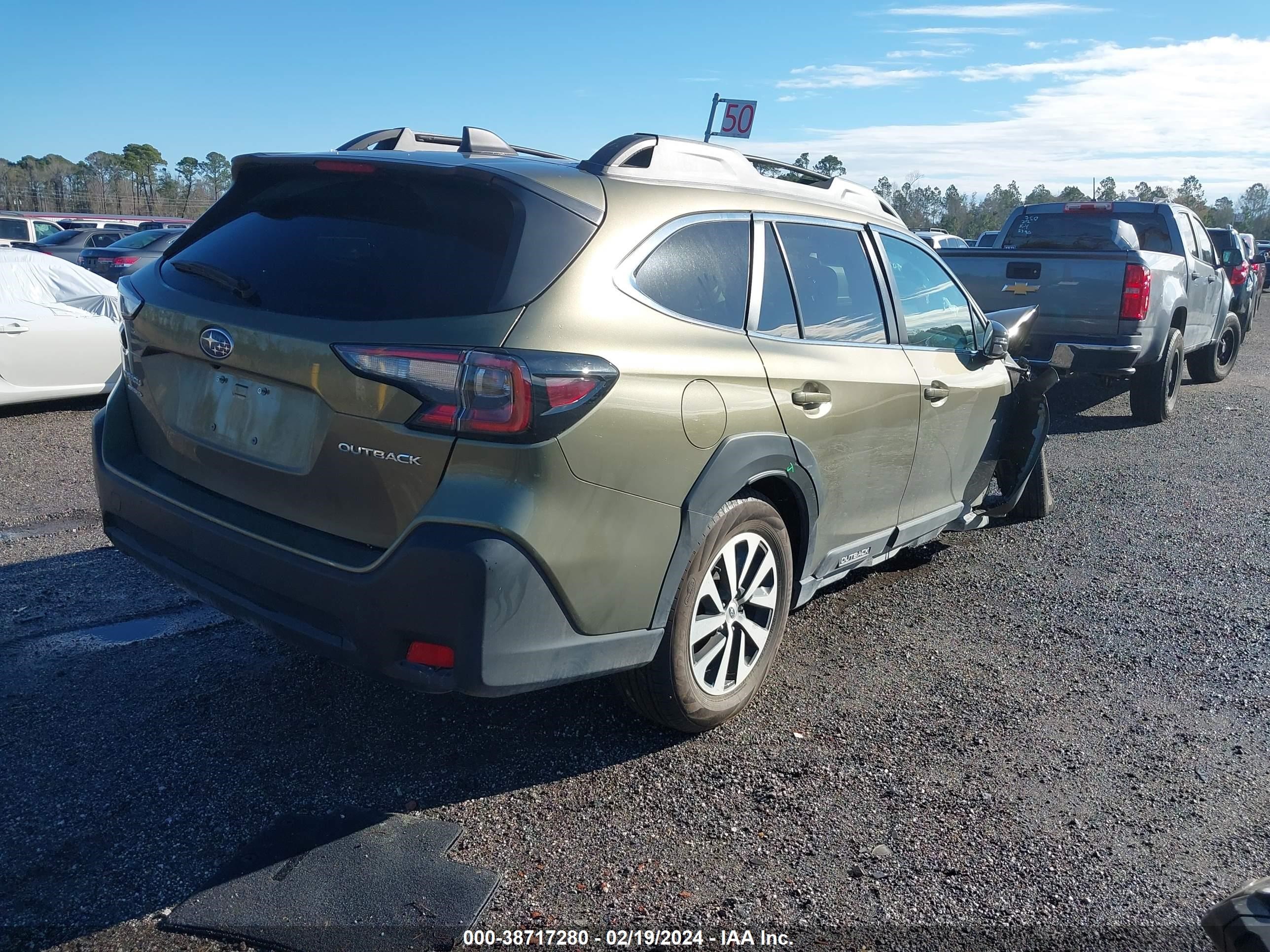 Photo 3 VIN: 4S4BTADC4R3129960 - SUBARU OUTBACK 