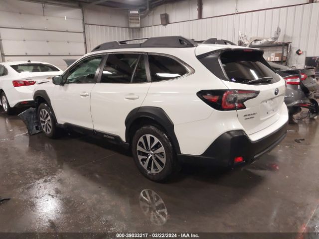 Photo 2 VIN: 4S4BTAFC3P3213942 - SUBARU OUTBACK 