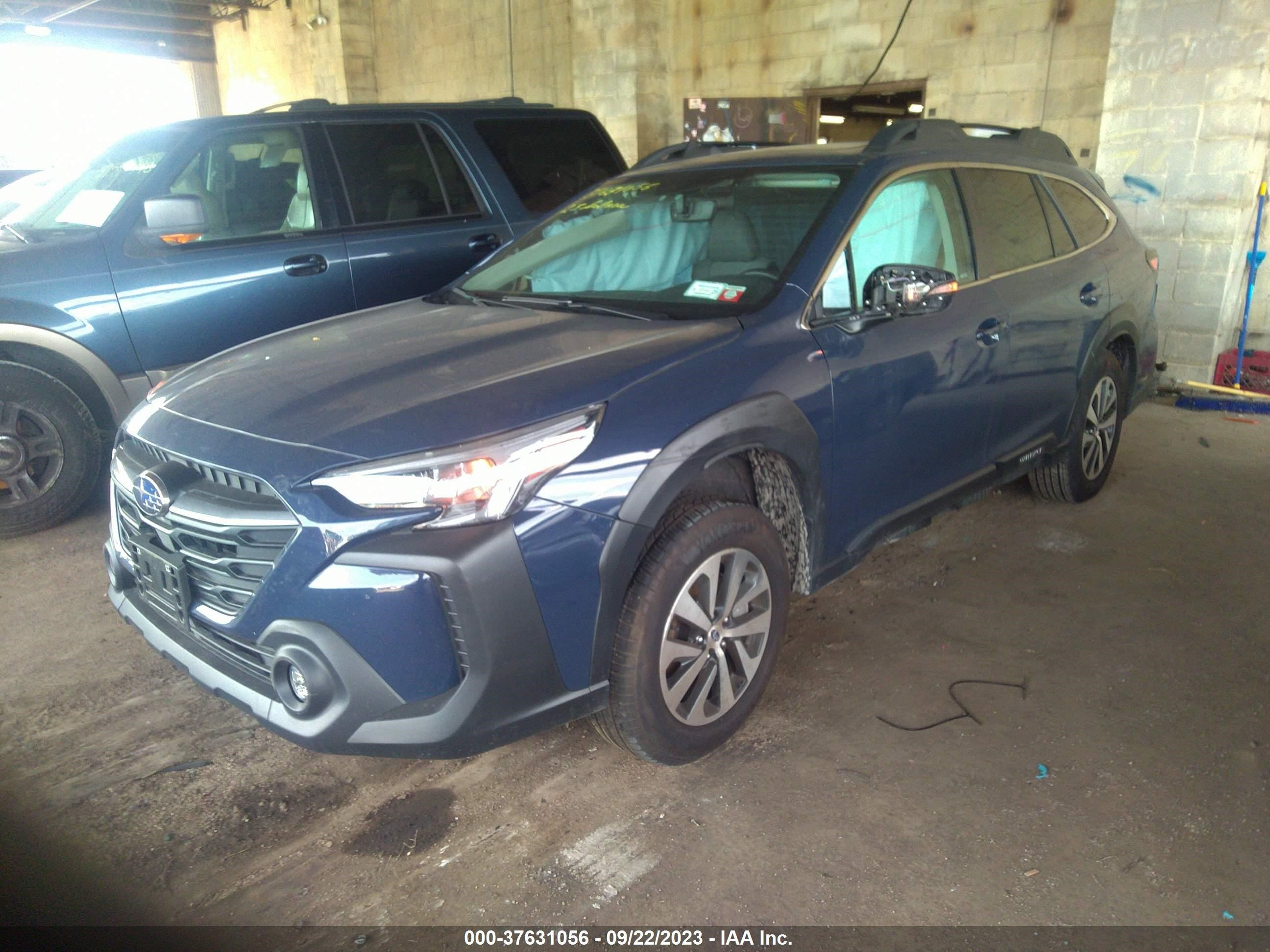 Photo 1 VIN: 4S4BTAFC6P3145720 - SUBARU OUTBACK 