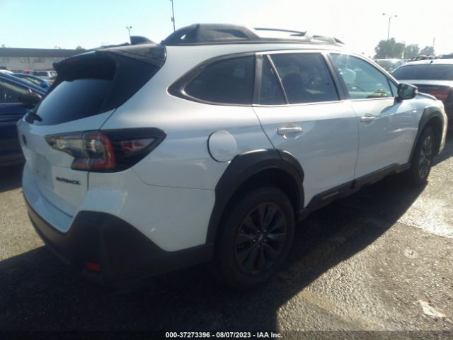 Photo 3 VIN: 4S4BTAJC2P3135824 - SUBARU OUTBACK 