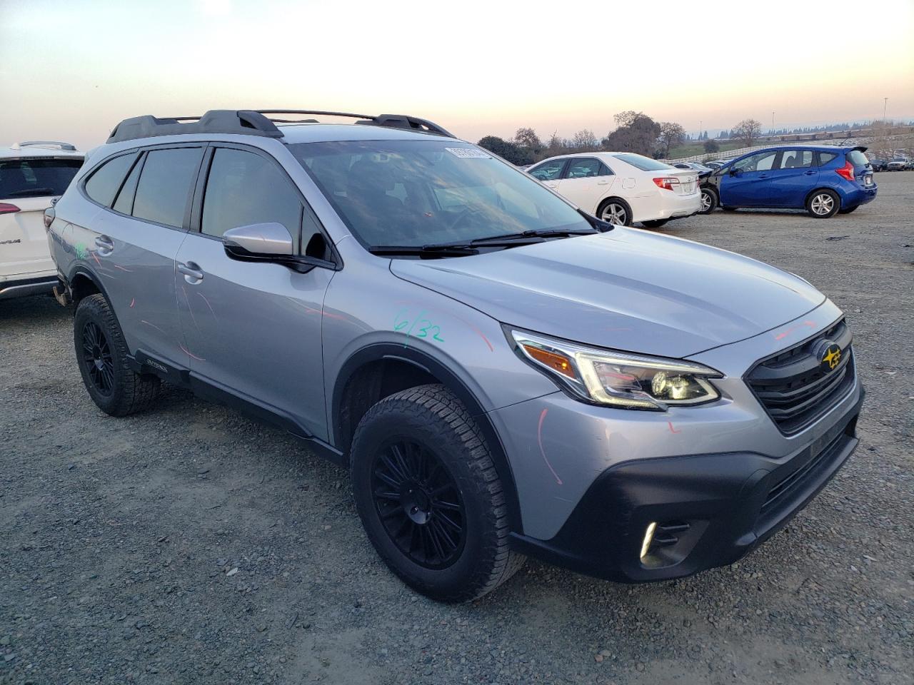 Photo 3 VIN: 4S4BTALC8L3150304 - SUBARU OUTBACK 