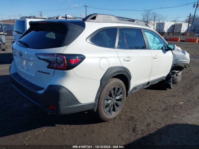 Photo 3 VIN: 4S4BTALC9R3297644 - SUBARU OUTBACK 