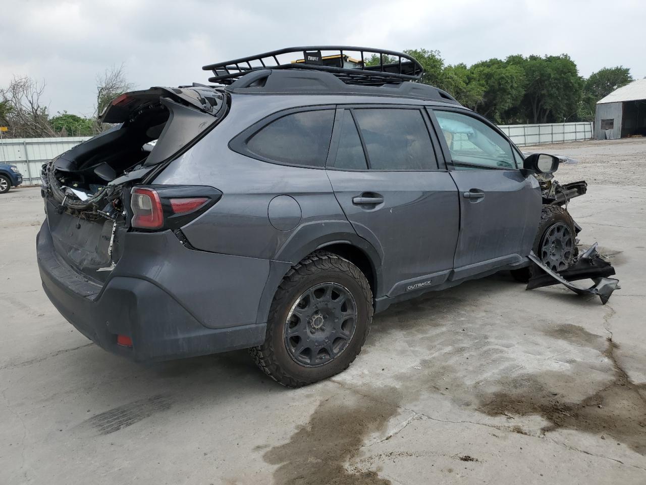 Photo 2 VIN: 4S4BTALCXP3122008 - SUBARU OUTBACK 