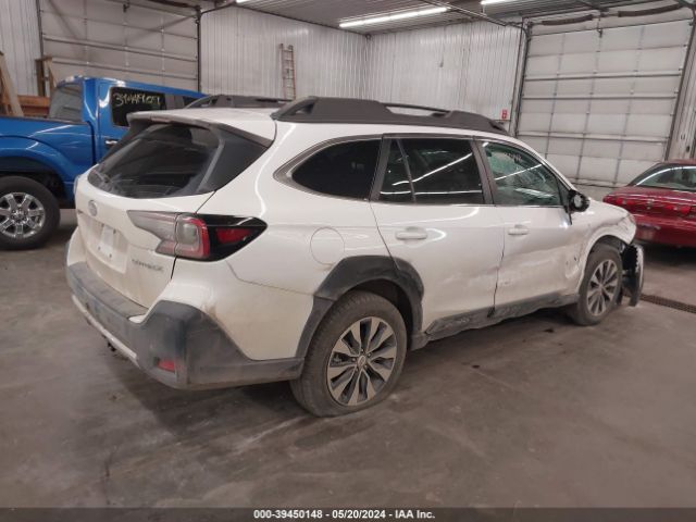 Photo 3 VIN: 4S4BTAMC8R3133526 - SUBARU OUTBACK 