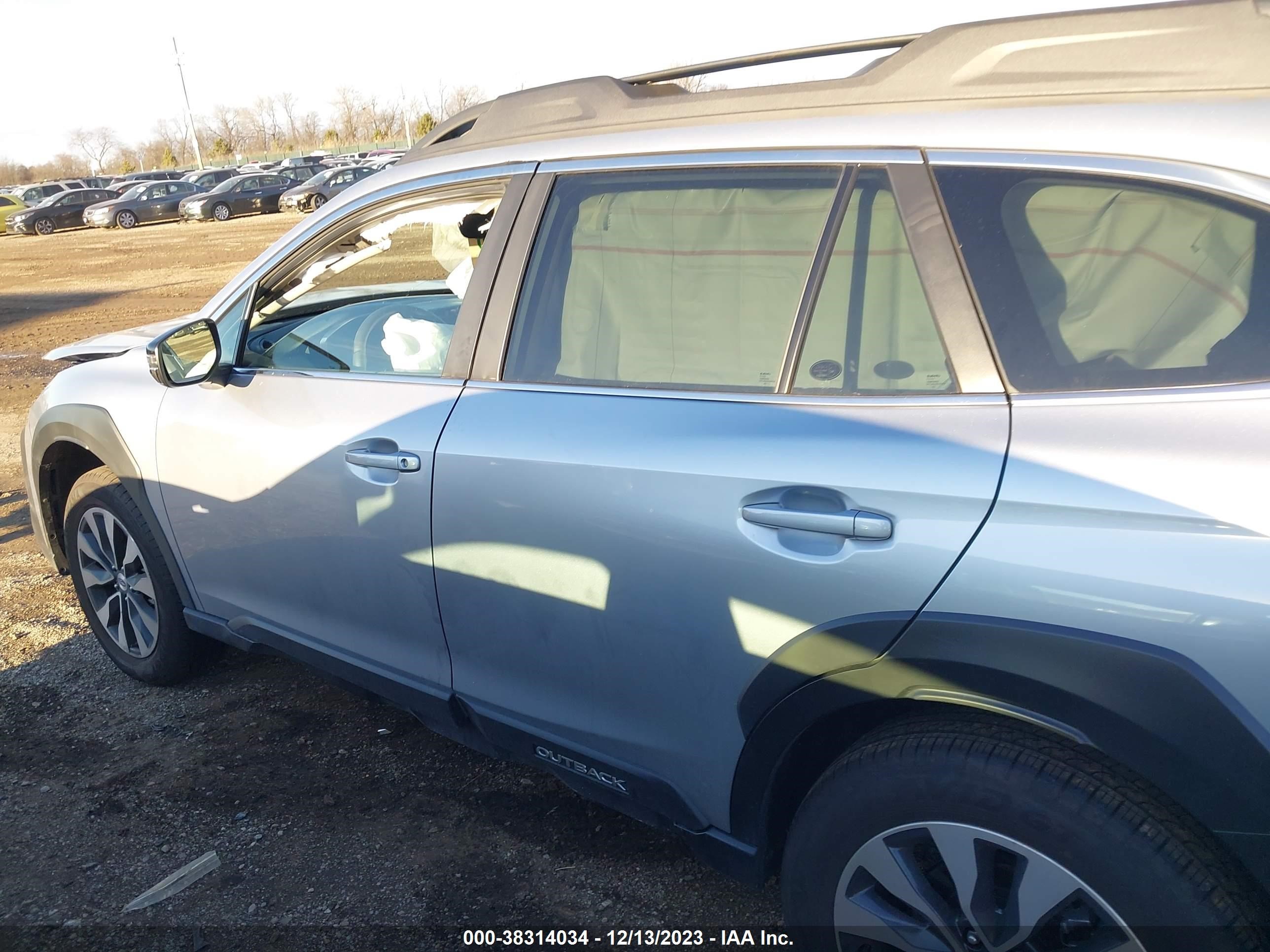 Photo 13 VIN: 4S4BTANC2R3166052 - SUBARU OUTBACK 