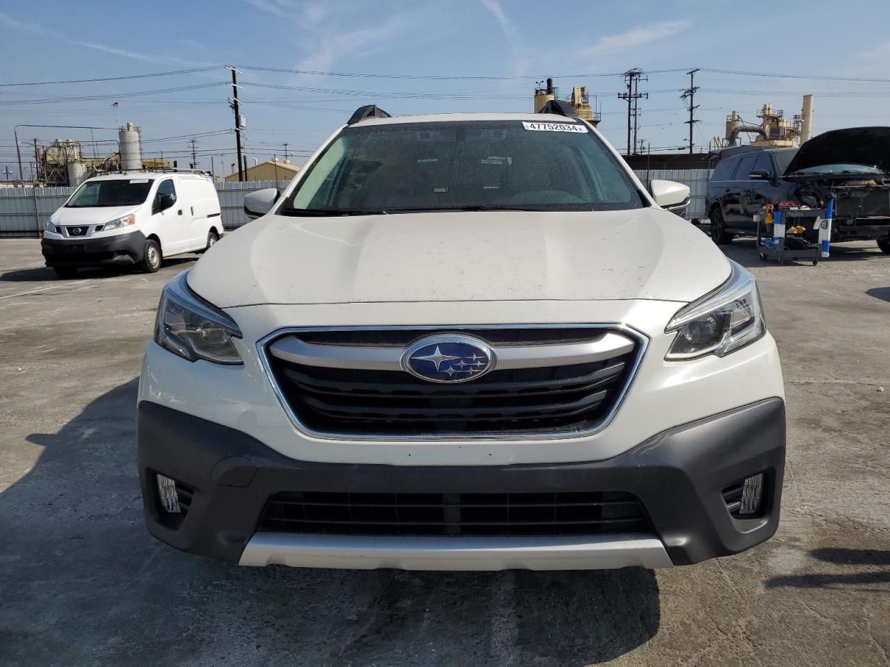 Photo 4 VIN: 4S4BTANC3M3173665 - SUBARU OUTBACK 