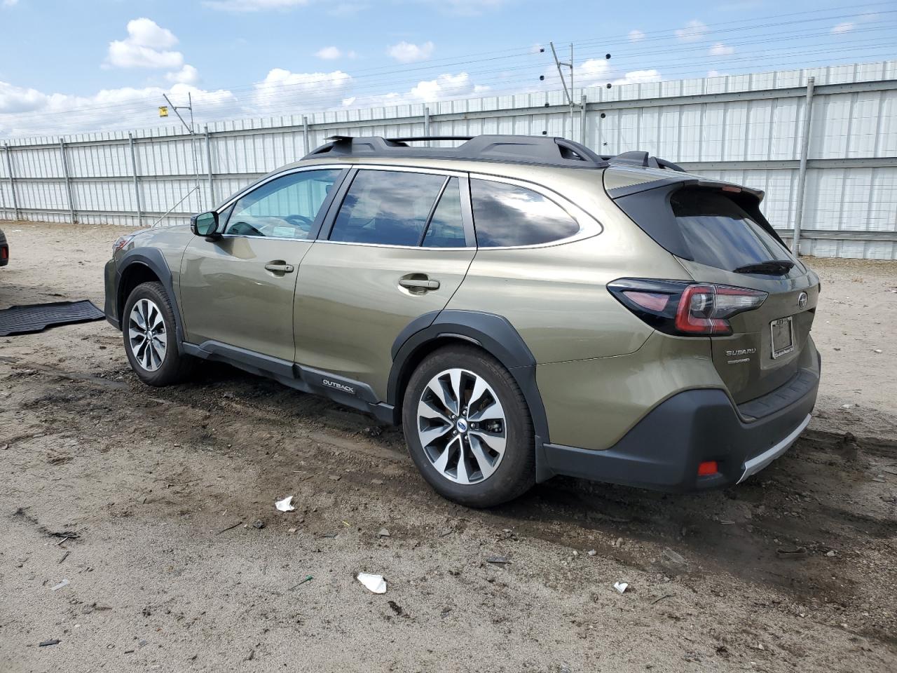 Photo 1 VIN: 4S4BTANC6P3171705 - SUBARU OUTBACK 