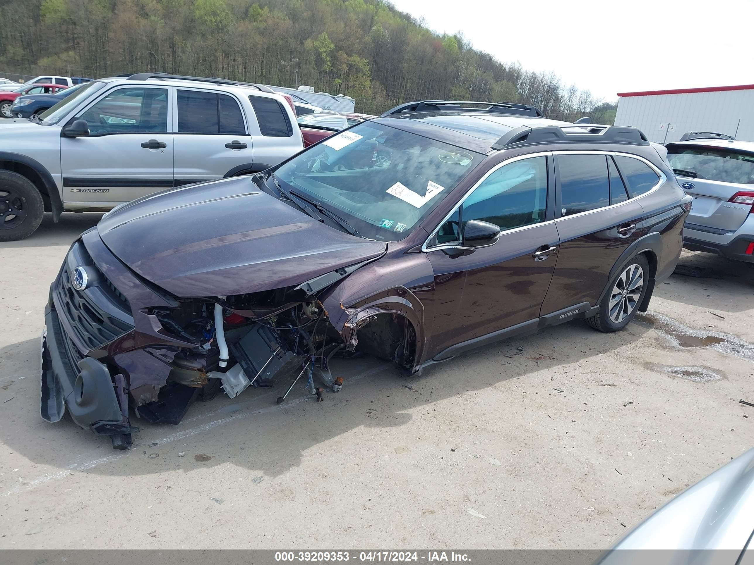 Photo 2 VIN: 4S4BTANC9R3161169 - SUBARU OUTBACK 