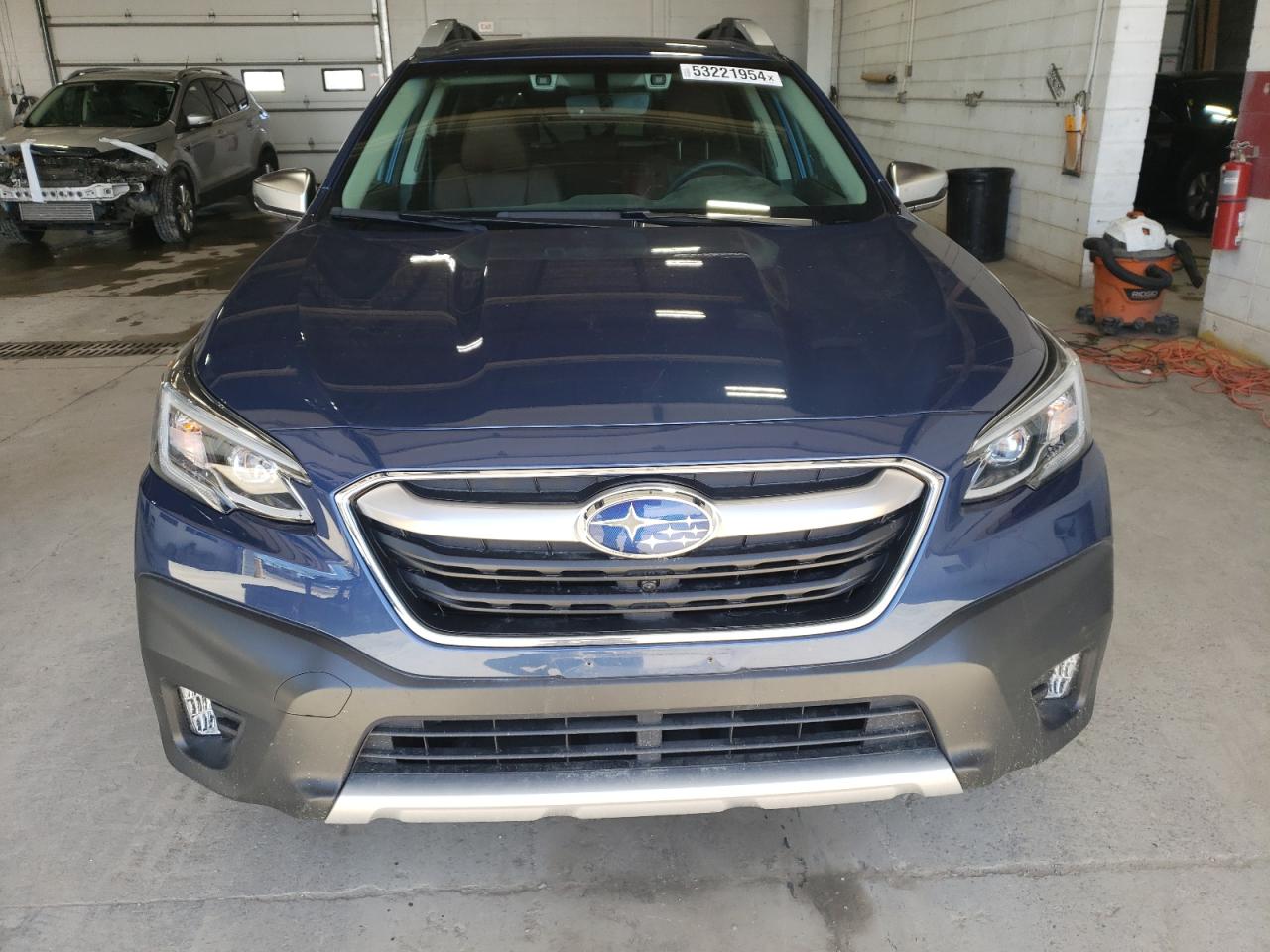 Photo 4 VIN: 4S4BTAPC3L3100422 - SUBARU OUTBACK 