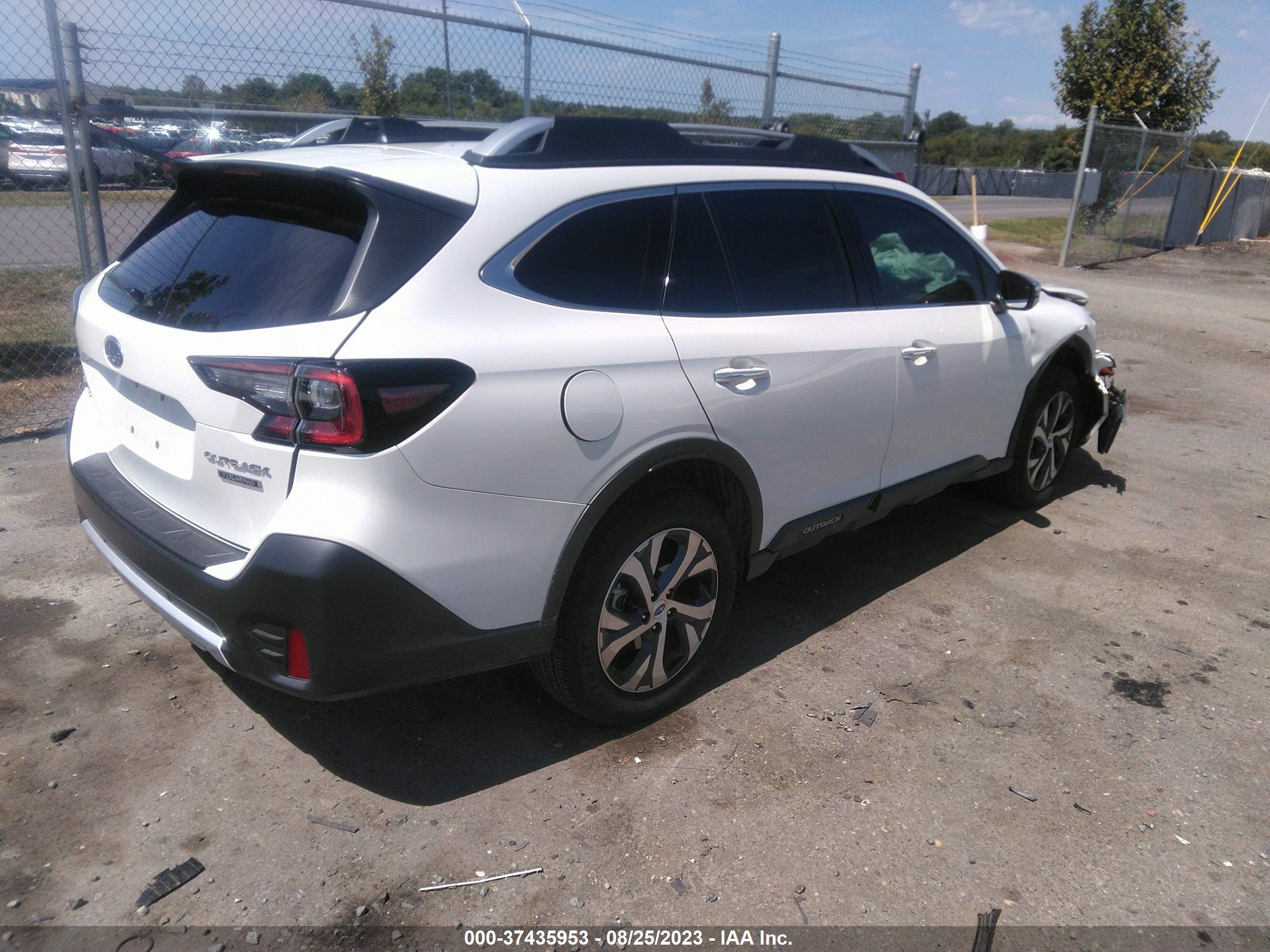 Photo 3 VIN: 4S4BTAPC7N3251721 - SUBARU OUTBACK 