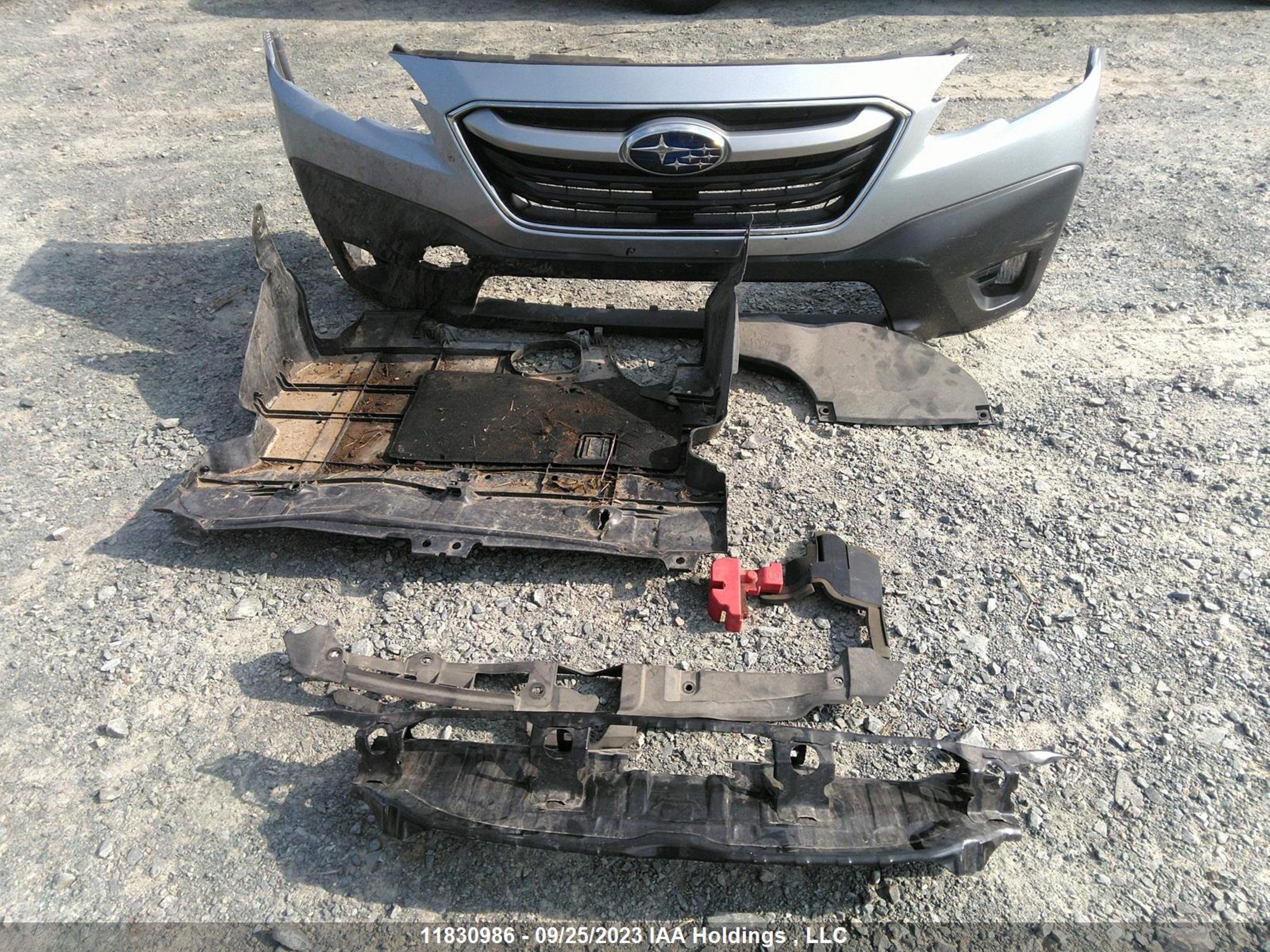 Photo 11 VIN: 4S4BTDDC2L3210738 - SUBARU OUTBACK 