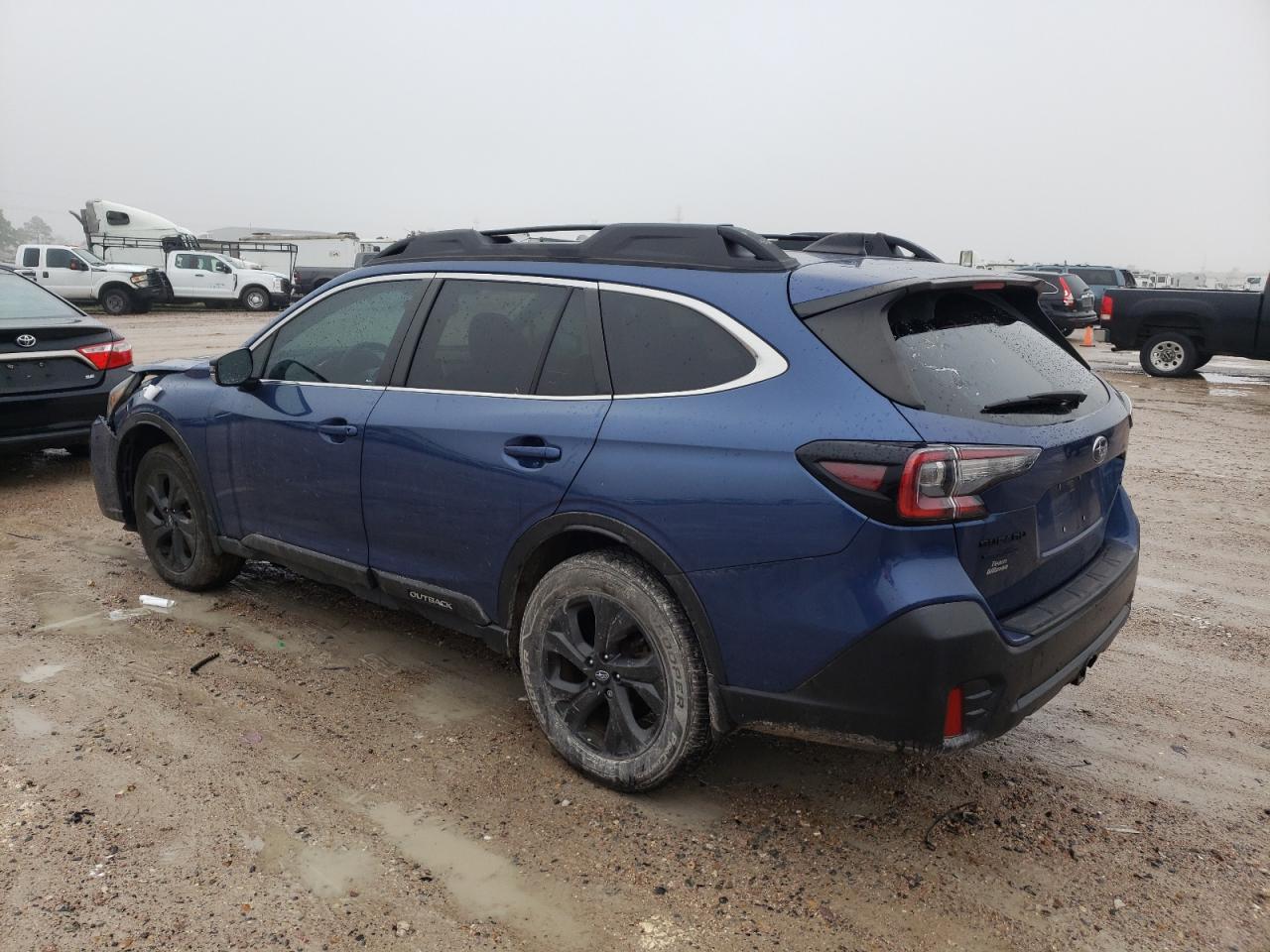 Photo 2 VIN: 4S4BTGKD3L3268659 - SUBARU OUTBACK 