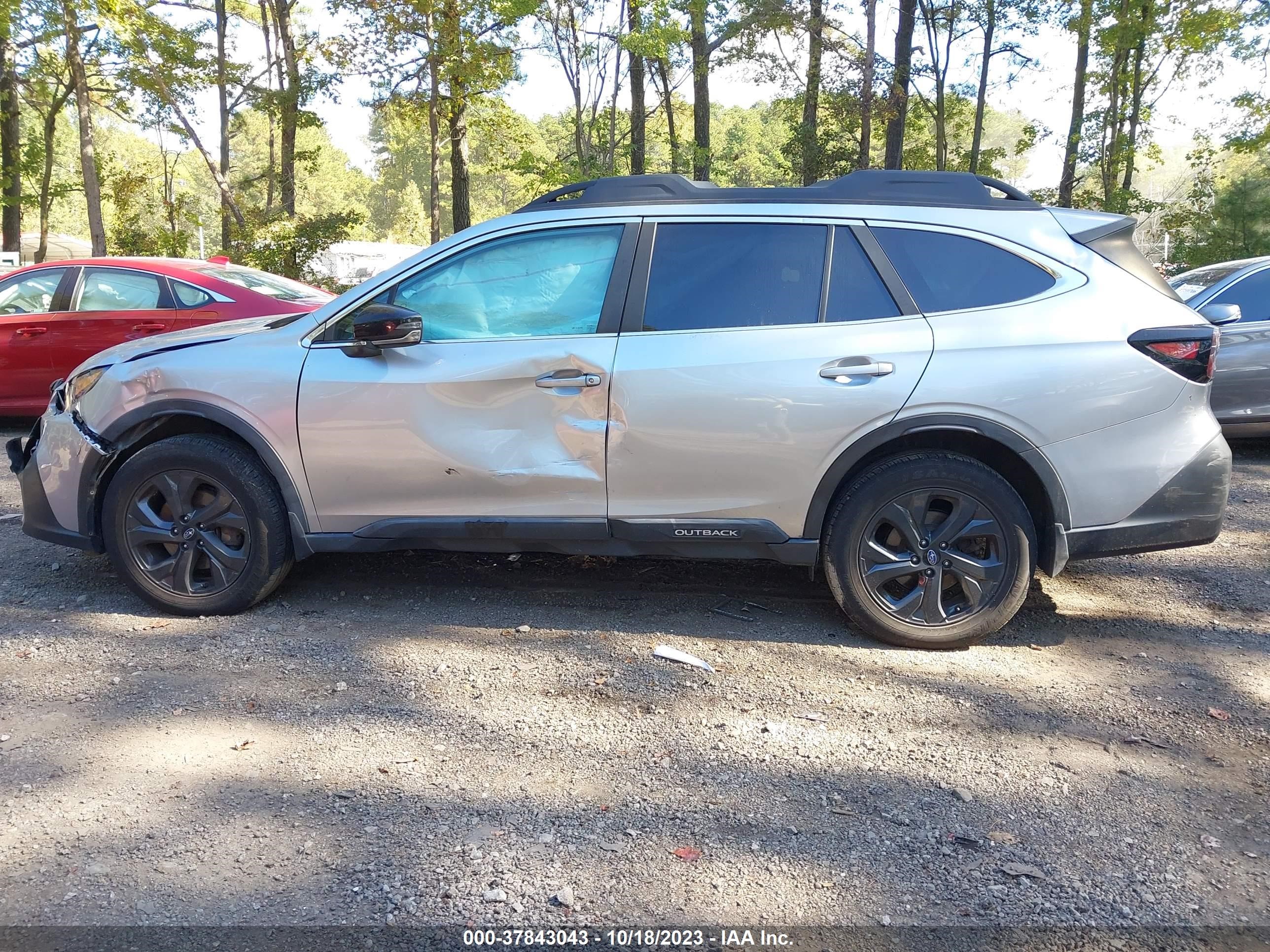 Photo 13 VIN: 4S4BTGKD7L3185381 - SUBARU OUTBACK 