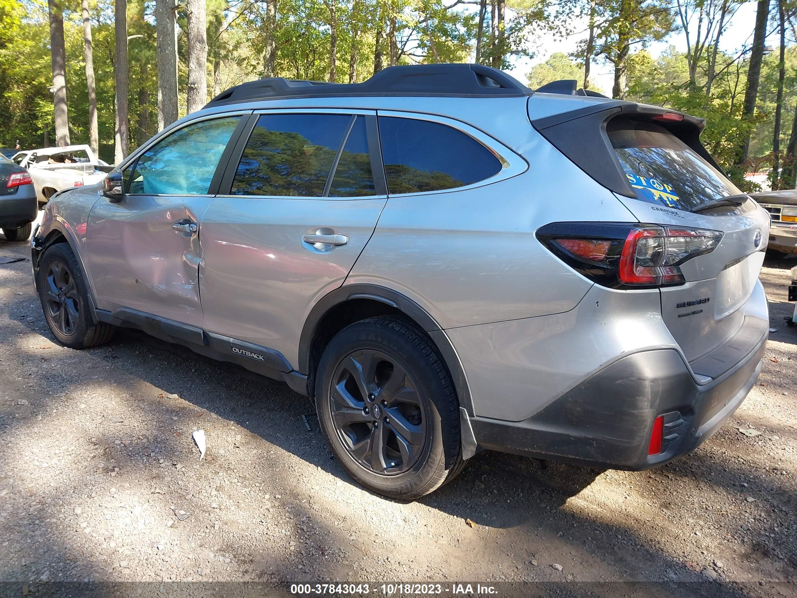 Photo 2 VIN: 4S4BTGKD7L3185381 - SUBARU OUTBACK 