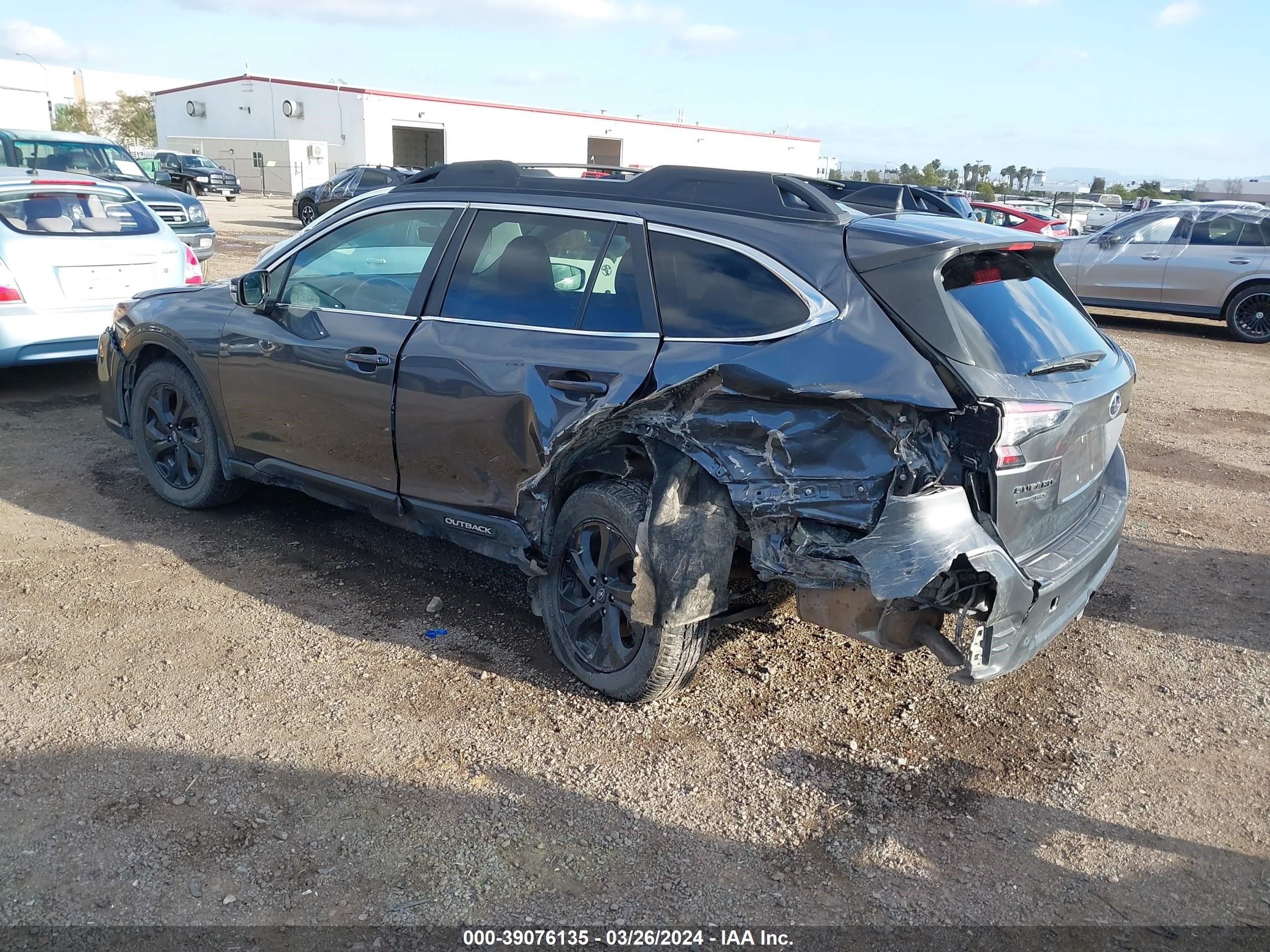 Photo 2 VIN: 4S4BTGKD9L3260386 - SUBARU OUTBACK 