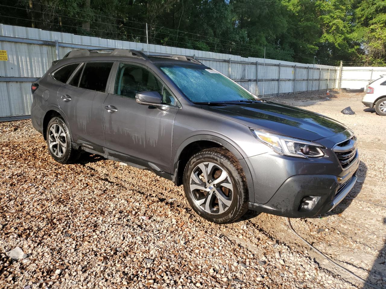 Photo 3 VIN: 4S4BTGND2M3177153 - SUBARU OUTBACK 