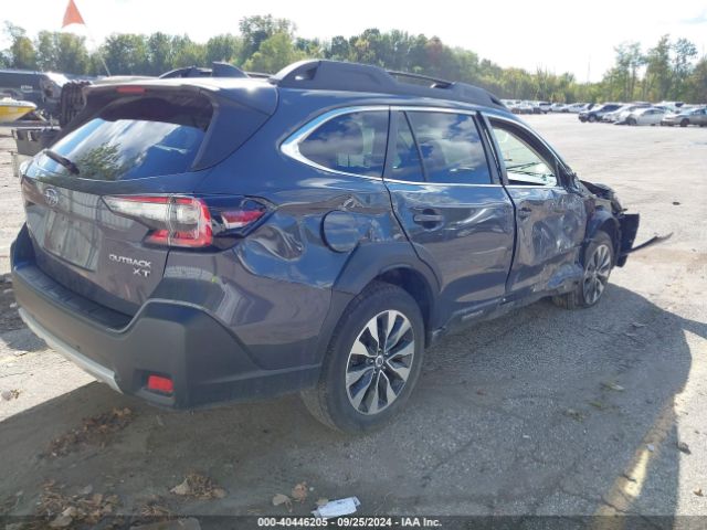 Photo 3 VIN: 4S4BTGND3P3193432 - SUBARU OUTBACK 