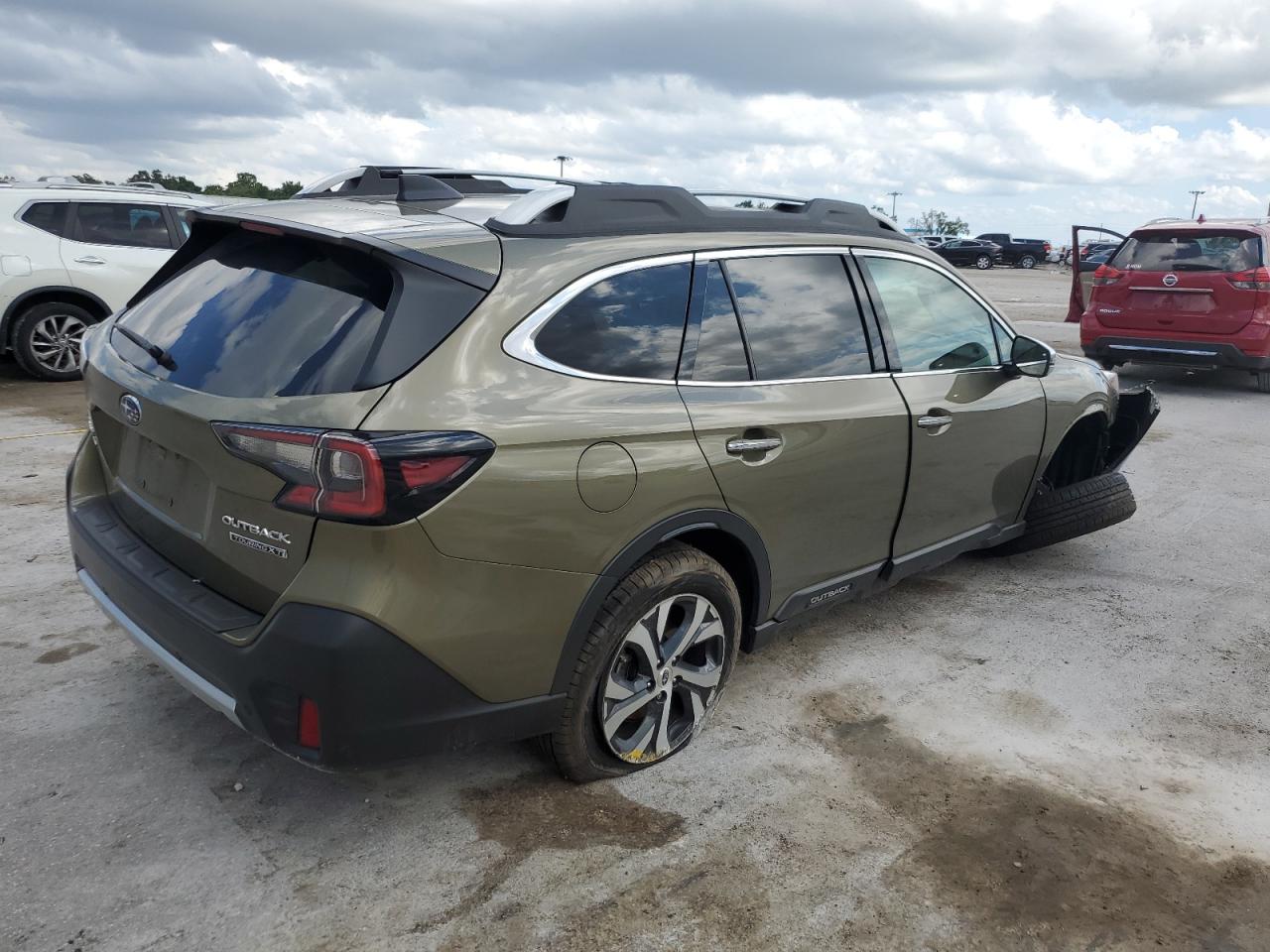 Photo 2 VIN: 4S4BTGPD9N3211166 - SUBARU OUTBACK 