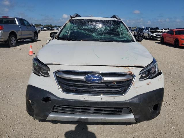 Photo 4 VIN: 4S4BTGPDXM3102682 - SUBARU OUTBACK 