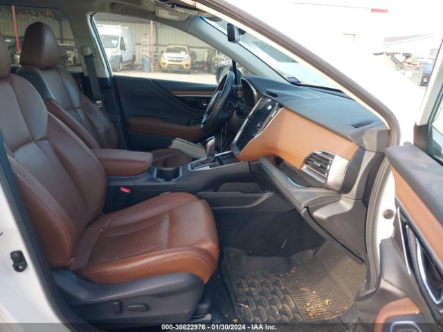 Photo 4 VIN: 4S4BTGPDXM3219128 - SUBARU OUTBACK 