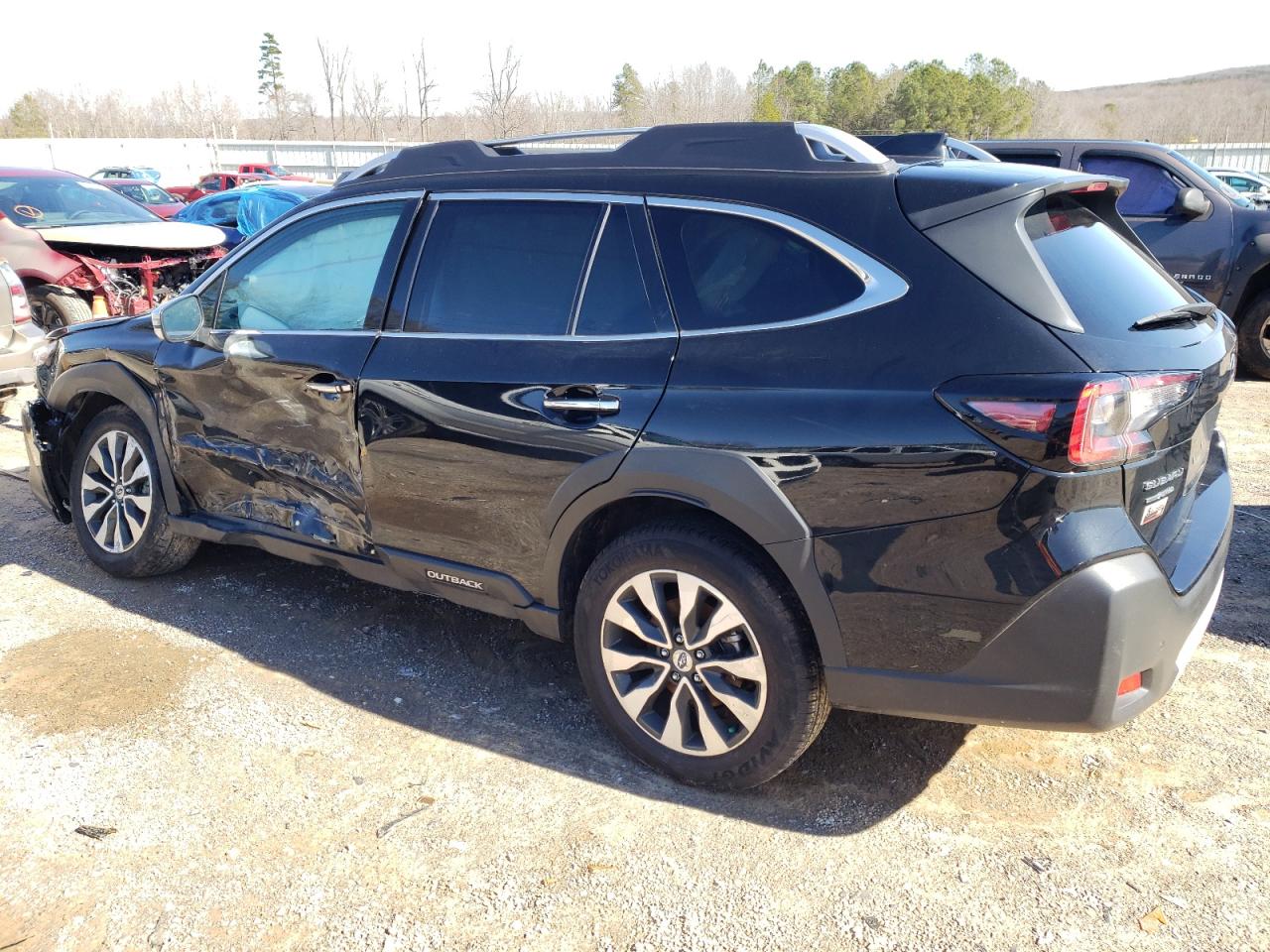 Photo 1 VIN: 4S4BTGPDXR3101913 - SUBARU OUTBACK 