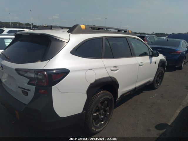 Photo 3 VIN: 4S4BTGSD0N3129060 - SUBARU OUTBACK 