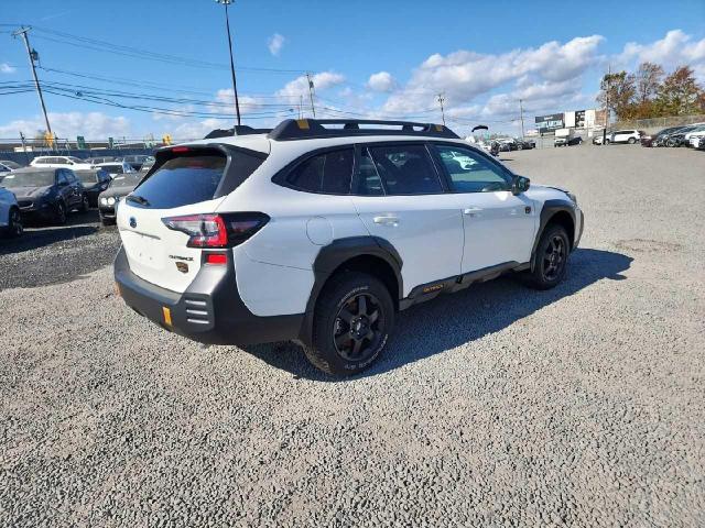 Photo 3 VIN: 4S4BTGSD0R3235689 - SUBARU OUTBACK WI 