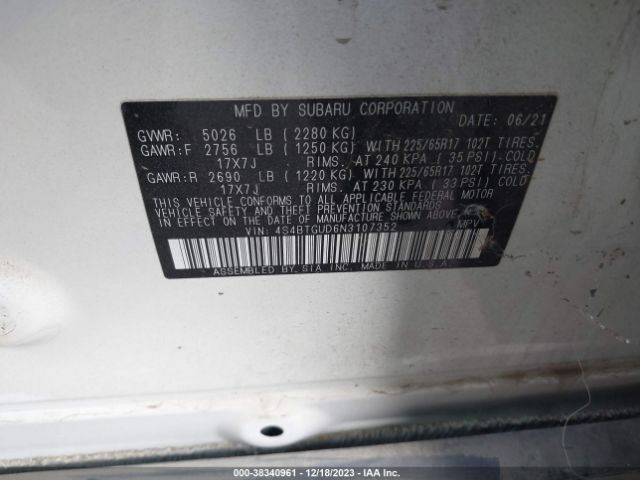 Photo 8 VIN: 4S4BTGUD6N3107352 - SUBARU OUTBACK 