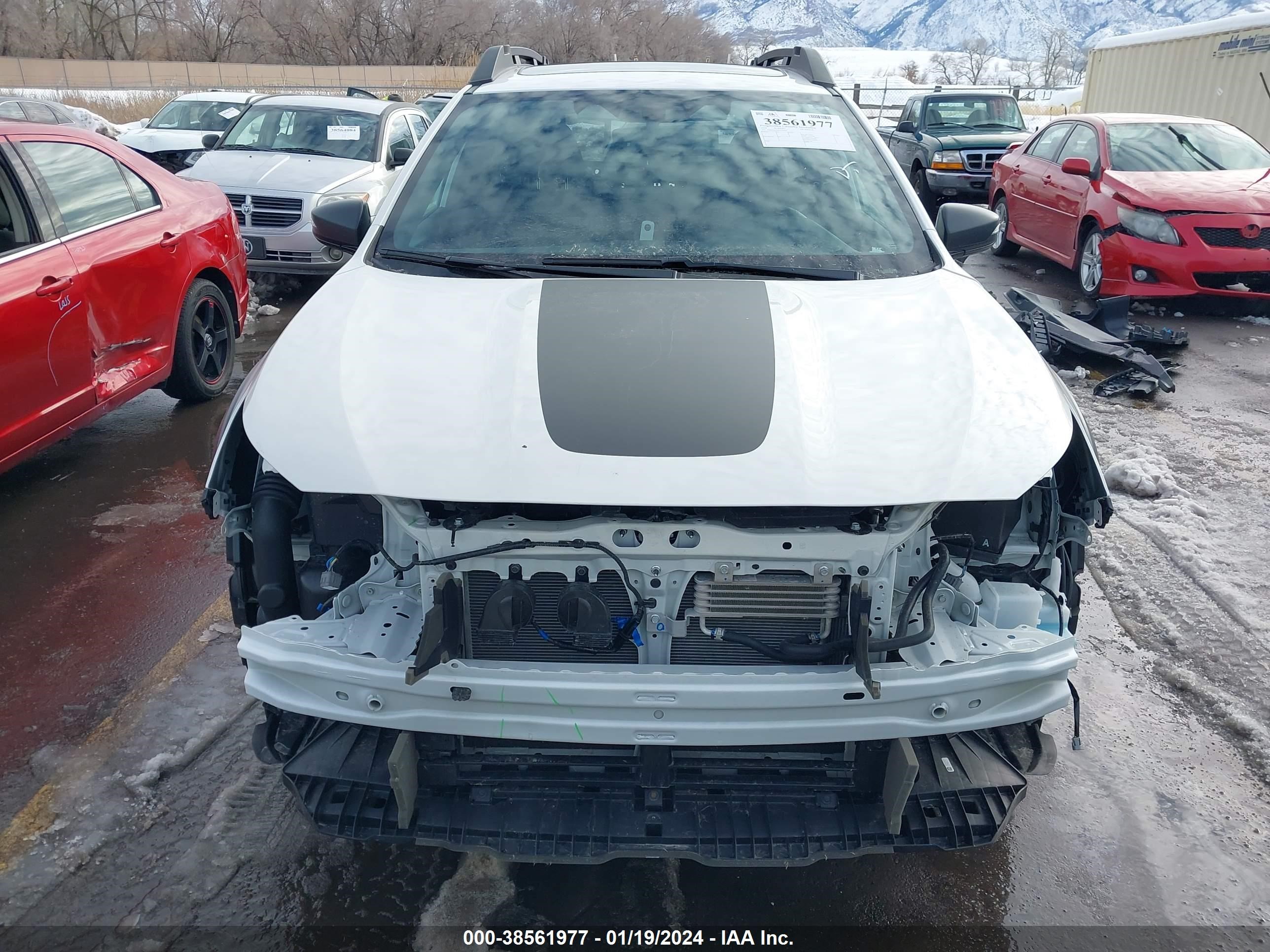 Photo 12 VIN: 4S4BTGUD8R3173844 - SUBARU OUTBACK 