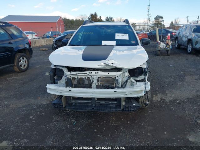 Photo 5 VIN: 4S4BTGUD9P3176622 - SUBARU OUTBACK 