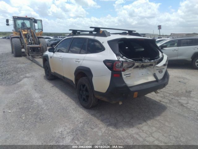 Photo 2 VIN: 4S4BTGUDXP3177715 - SUBARU OUTBACK 