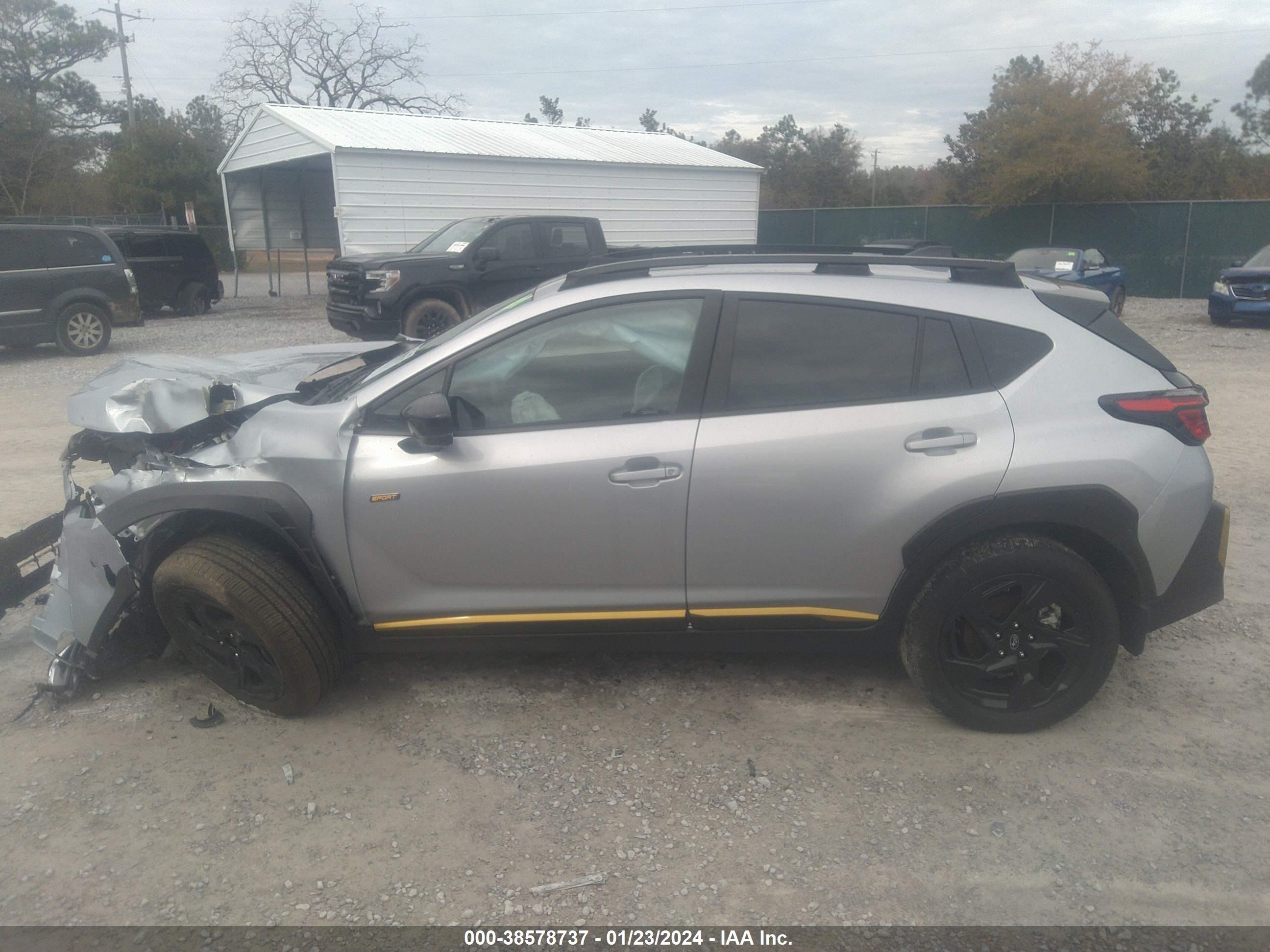 Photo 13 VIN: 4S4GUHF60R3717759 - SUBARU CROSSTREK 