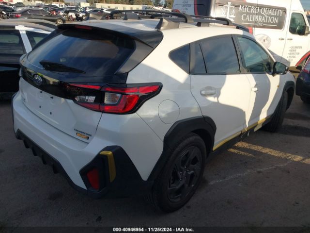 Photo 3 VIN: 4S4GUHF60R3762927 - SUBARU CROSSTREK 